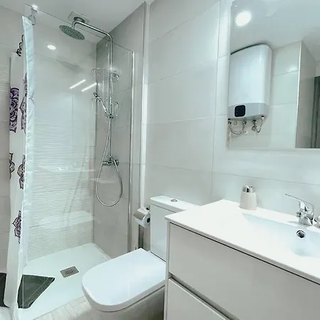 Cozy 2 Bedroom In Los Cristianos Lc03 Apartmán *